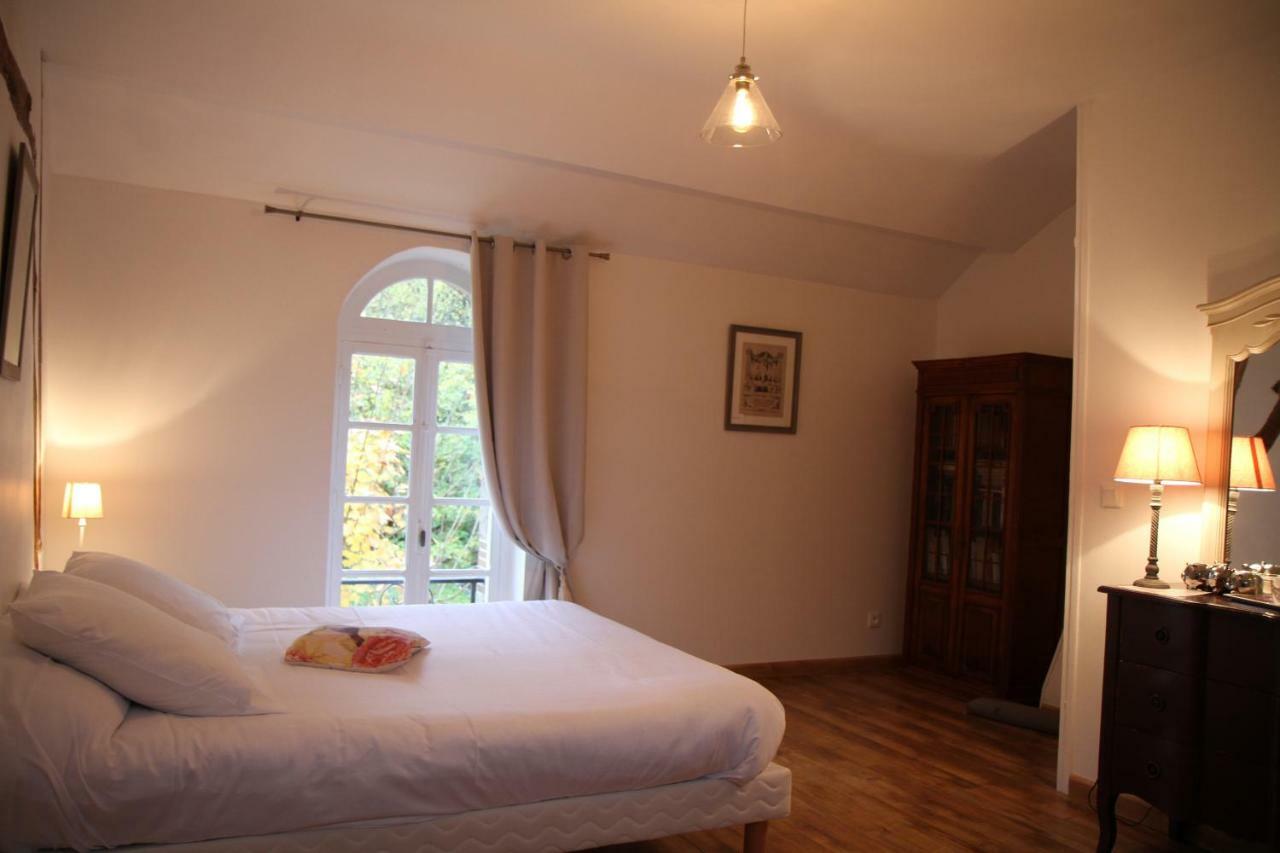 Le Domaine Du Mijarnier Bed and Breakfast Montbeugny Esterno foto