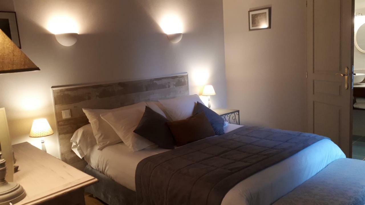 Le Domaine Du Mijarnier Bed and Breakfast Montbeugny Esterno foto
